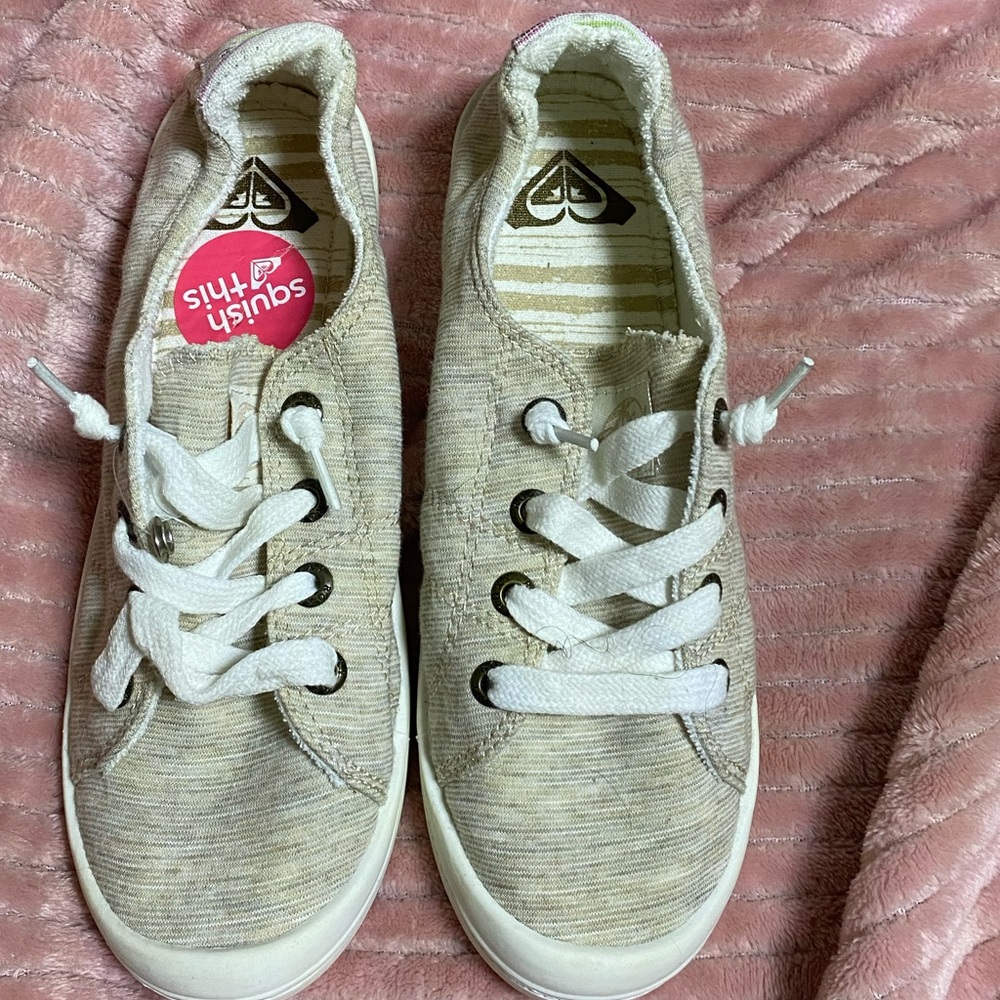 Roxy Shoe